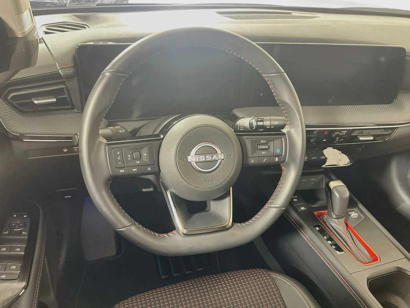 Used 2025 Deep Blue Pearl/Gun Metallic Nissan SR image 9