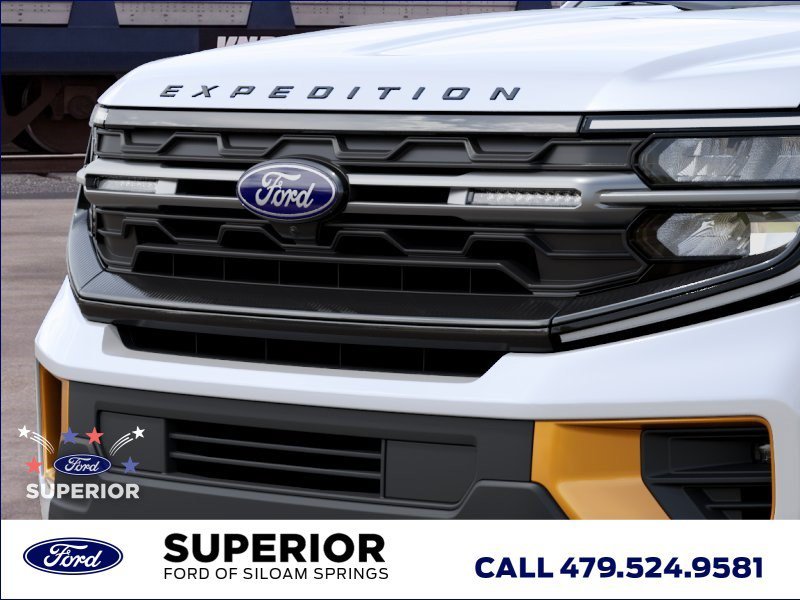 New 2027 Star White Metallic Tri-Coat Ford Tremor image 17