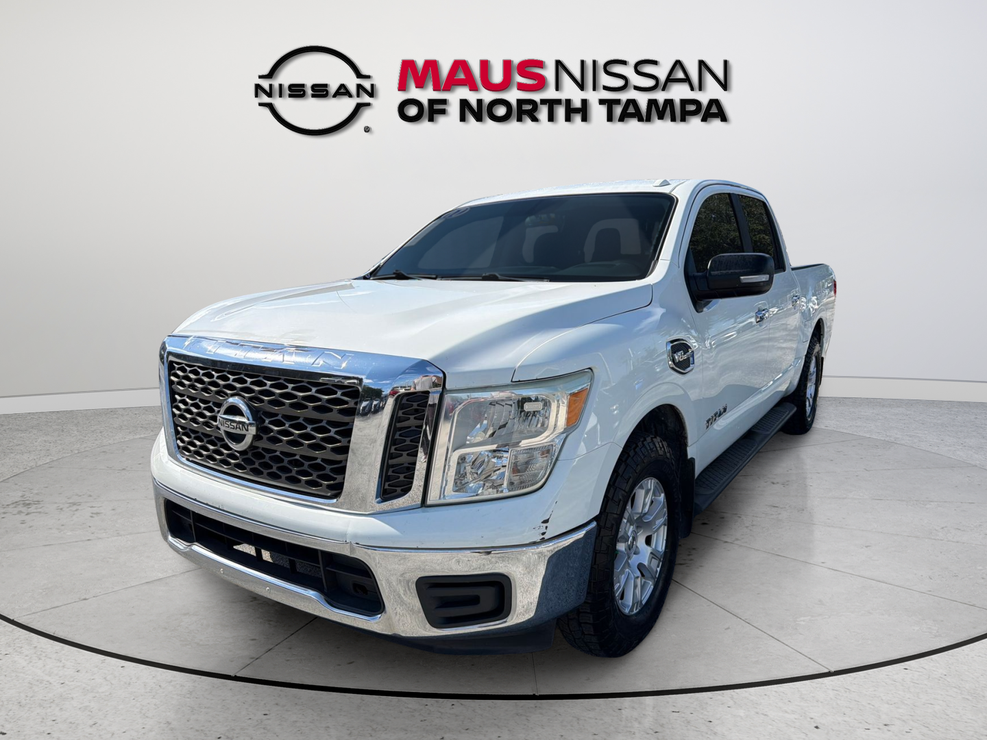 Used 2017 White Nissan SV image 4