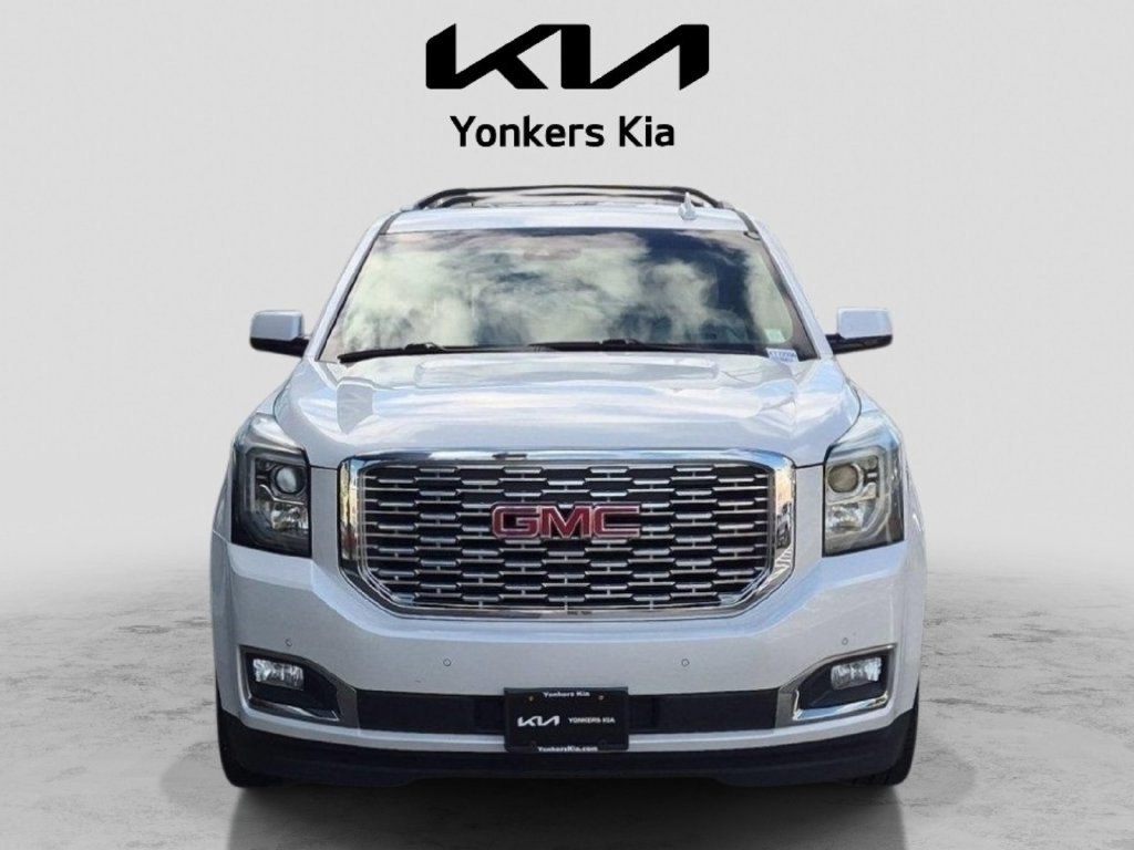Used 2018 White GMC Denali image 2