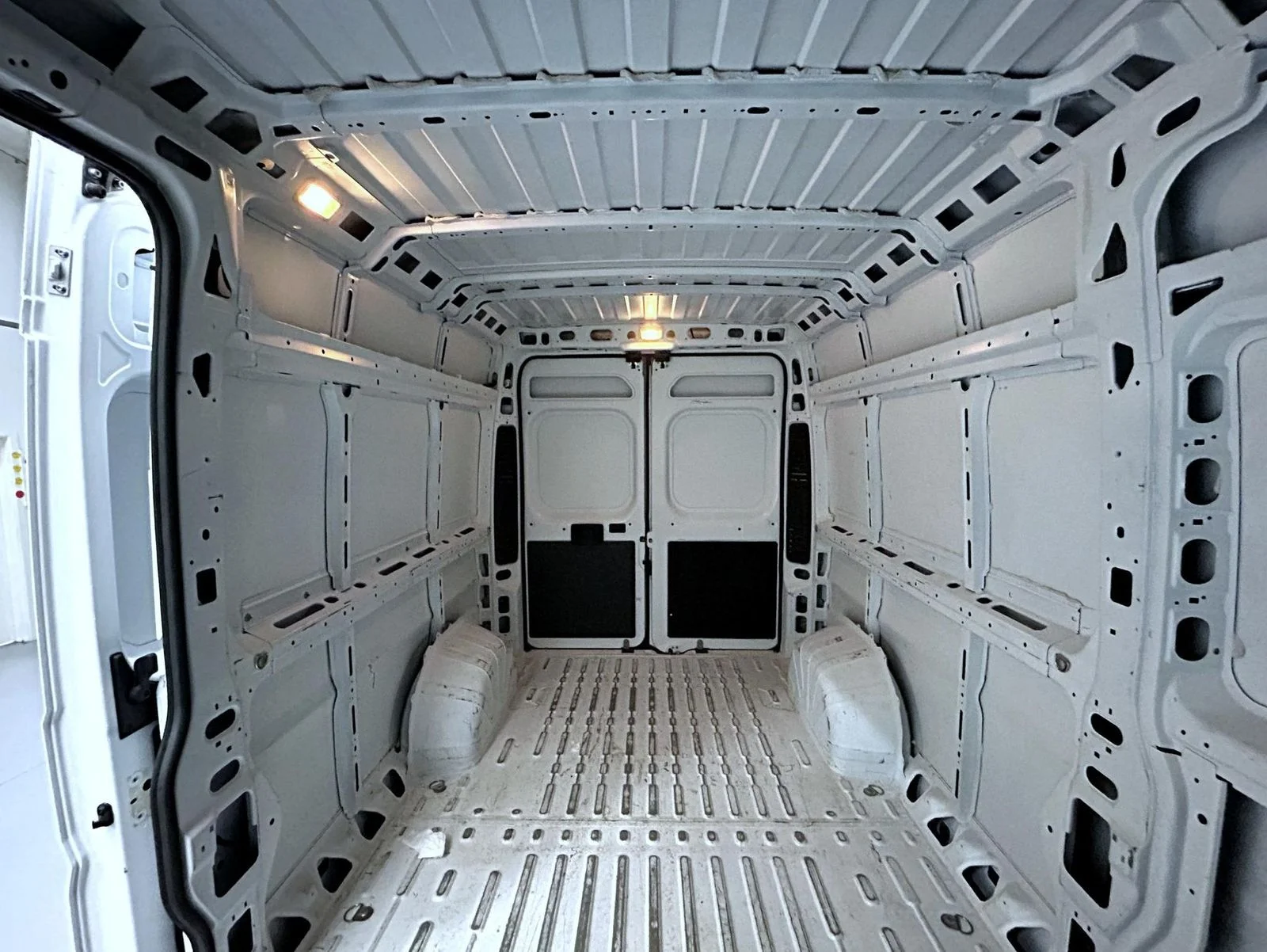 Used 2023 White Ram High Roof image 18