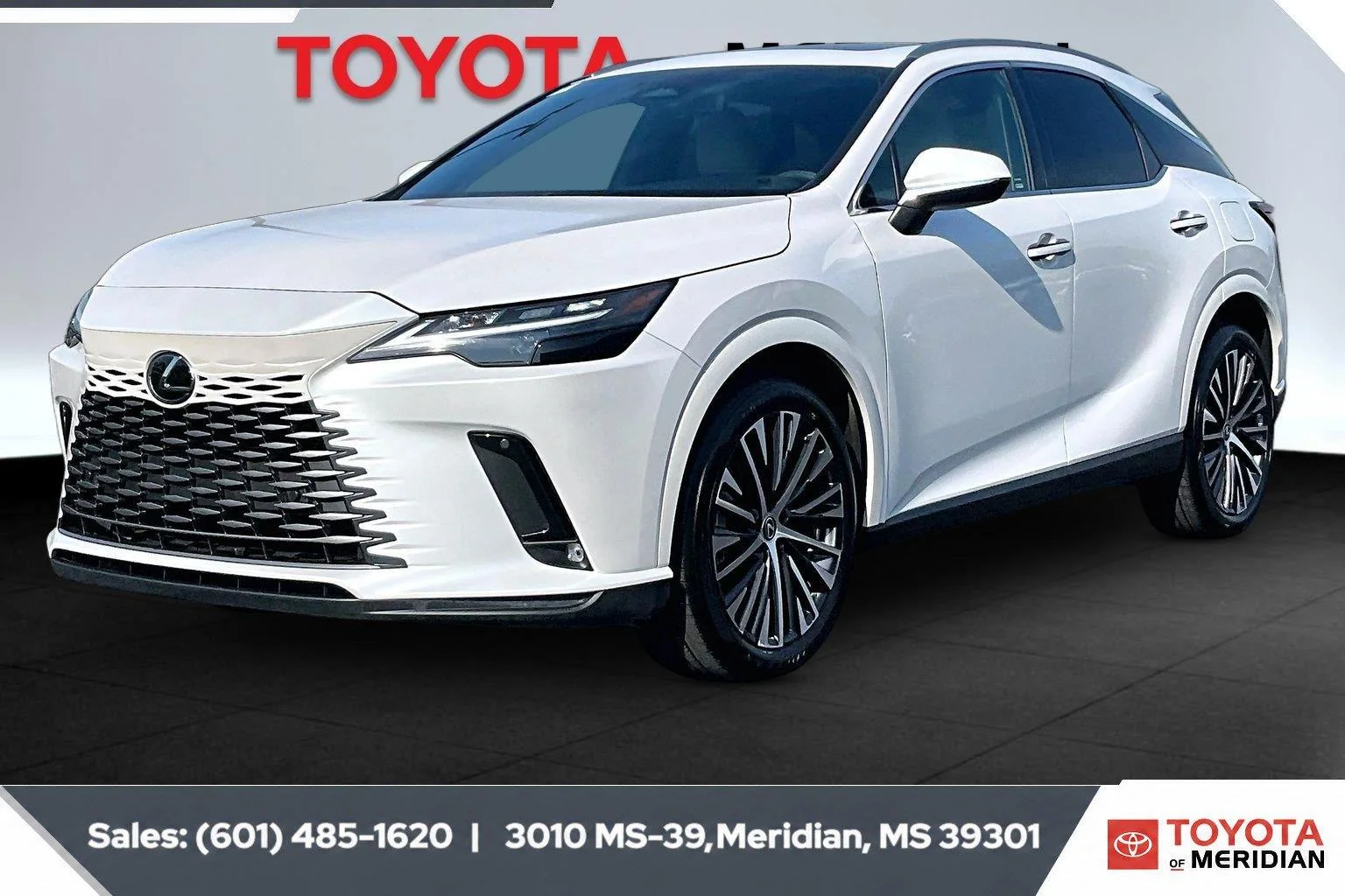 Used 2023 Eminent White Pearl Lexus RX 350h Premium Plus image 10