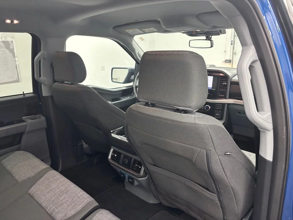Used 2023 Blue Ford XLT image 40