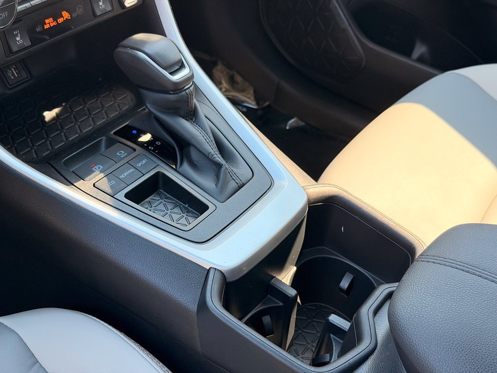 Certified Used 2025 Beige Toyota XLE Premium image 20