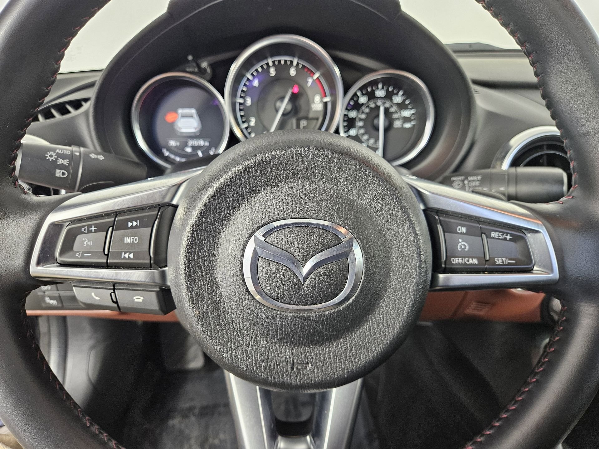 Used 2018 Black Mazda Grand Touring image 23