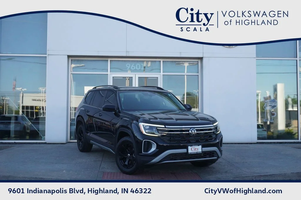 2025 Volkswagen Atlas 2.0T Atlas Peak Edition 4MOTION's photo
