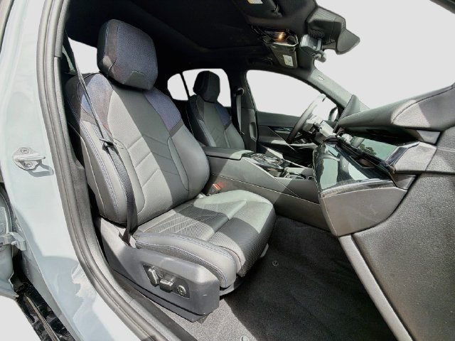 Used 2026 Brooklyn Grey Metallic BMW eDrive40 image 15