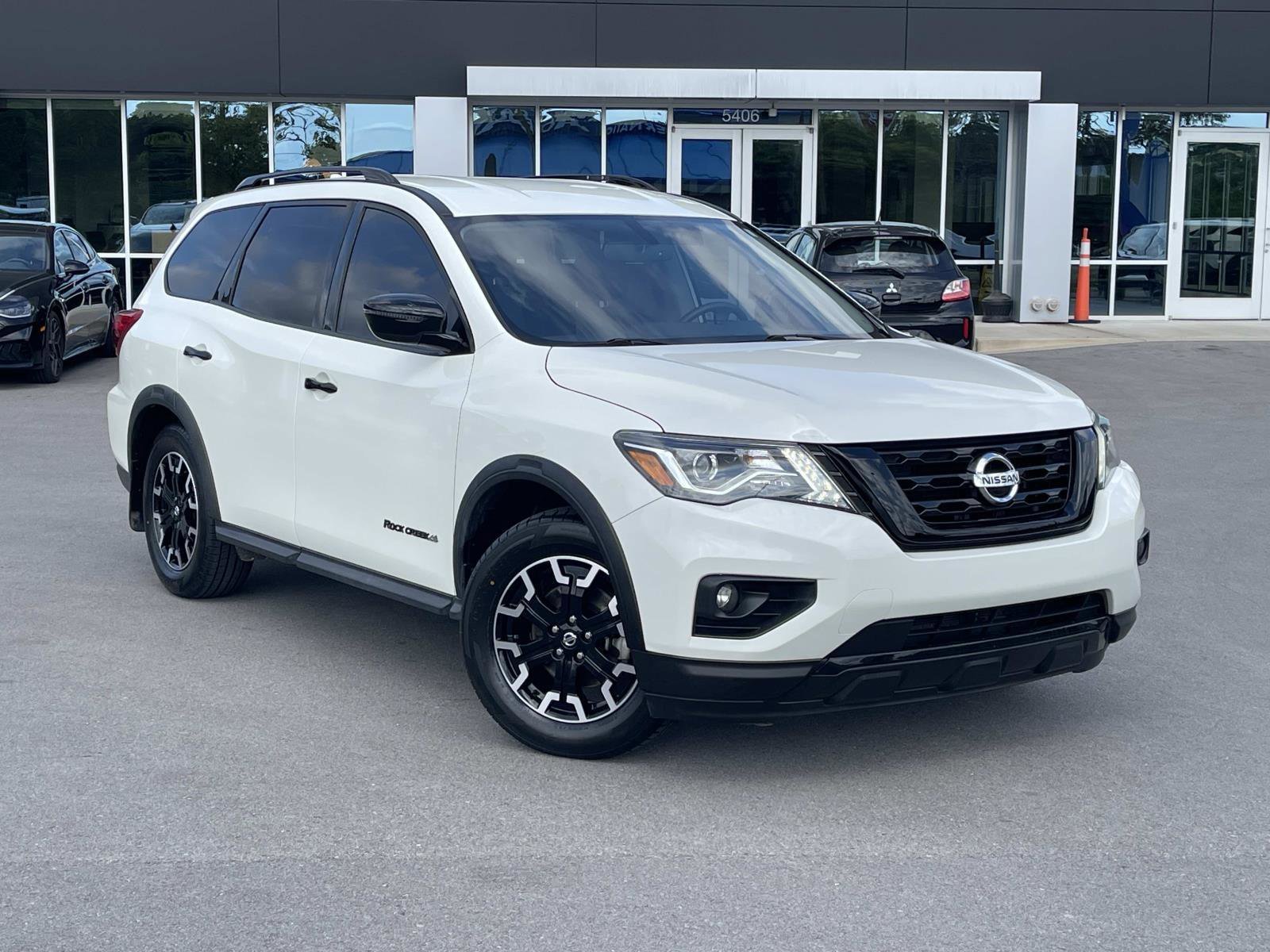 2020 Nissan Pathfinder SV 2WD's photo