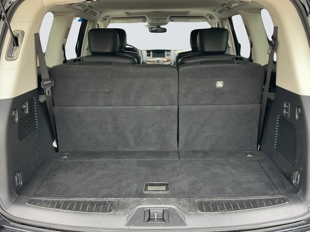 Used 2019 Black INFINITI LUXE image 35