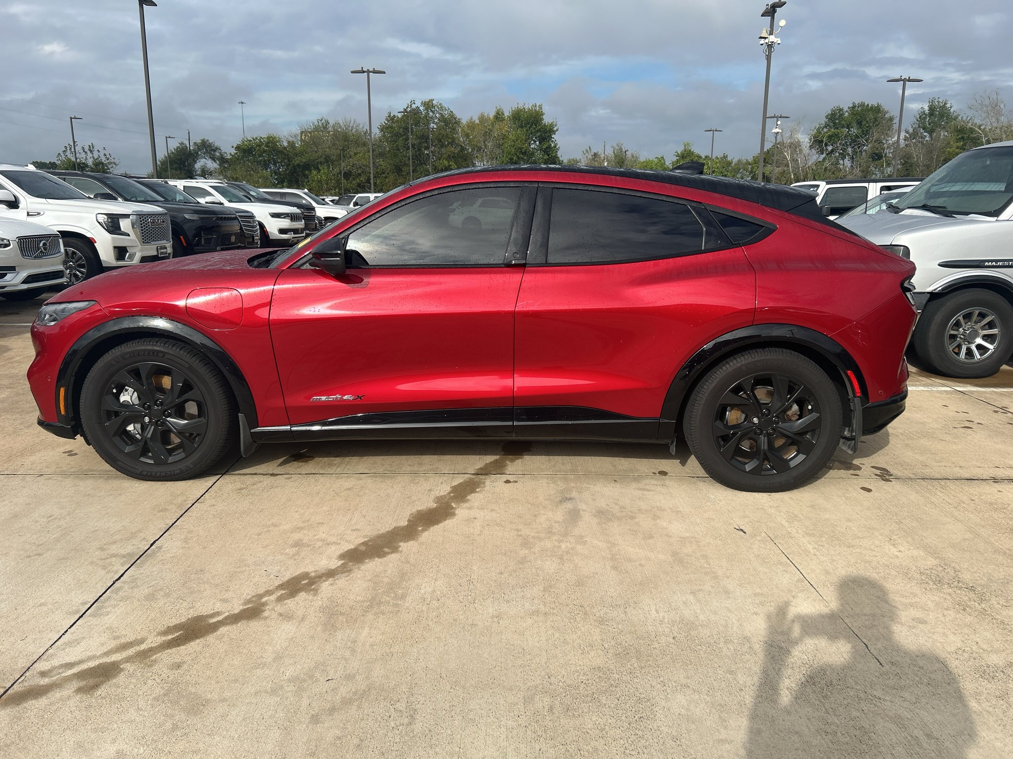 Used 2021 Rapid Red Metallic Tinted Clearcoat Ford Premium image 11