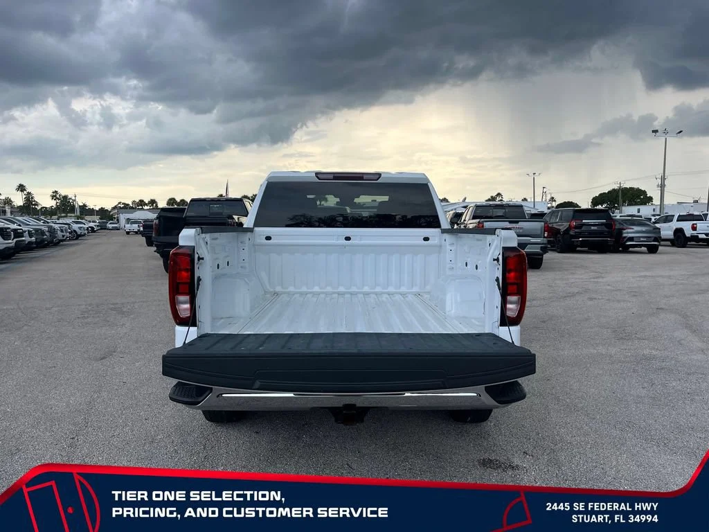 Used 2024 Summit White GMC Pro image 17