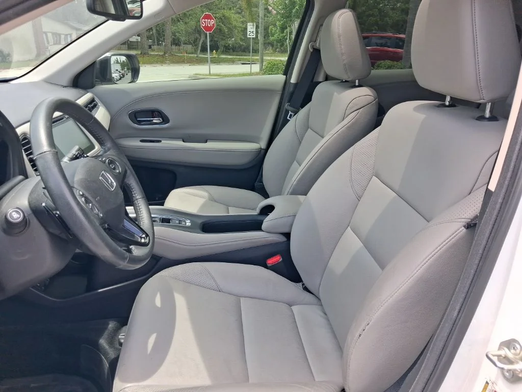 Used 2016  Honda EX-L image 17