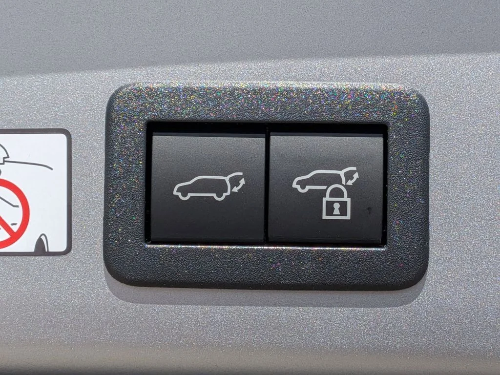 New 2026 Sonic Silver Toyota XLE image 27