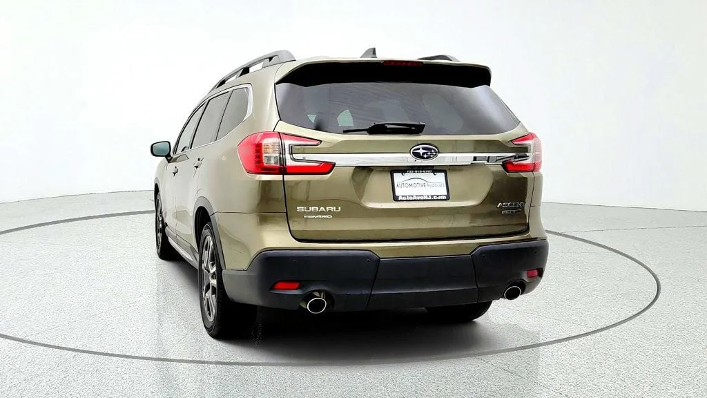 Used 2023 Autumn Green Metallic Subaru Limited 8-Seater w/ Moonroof & Nav System image 6