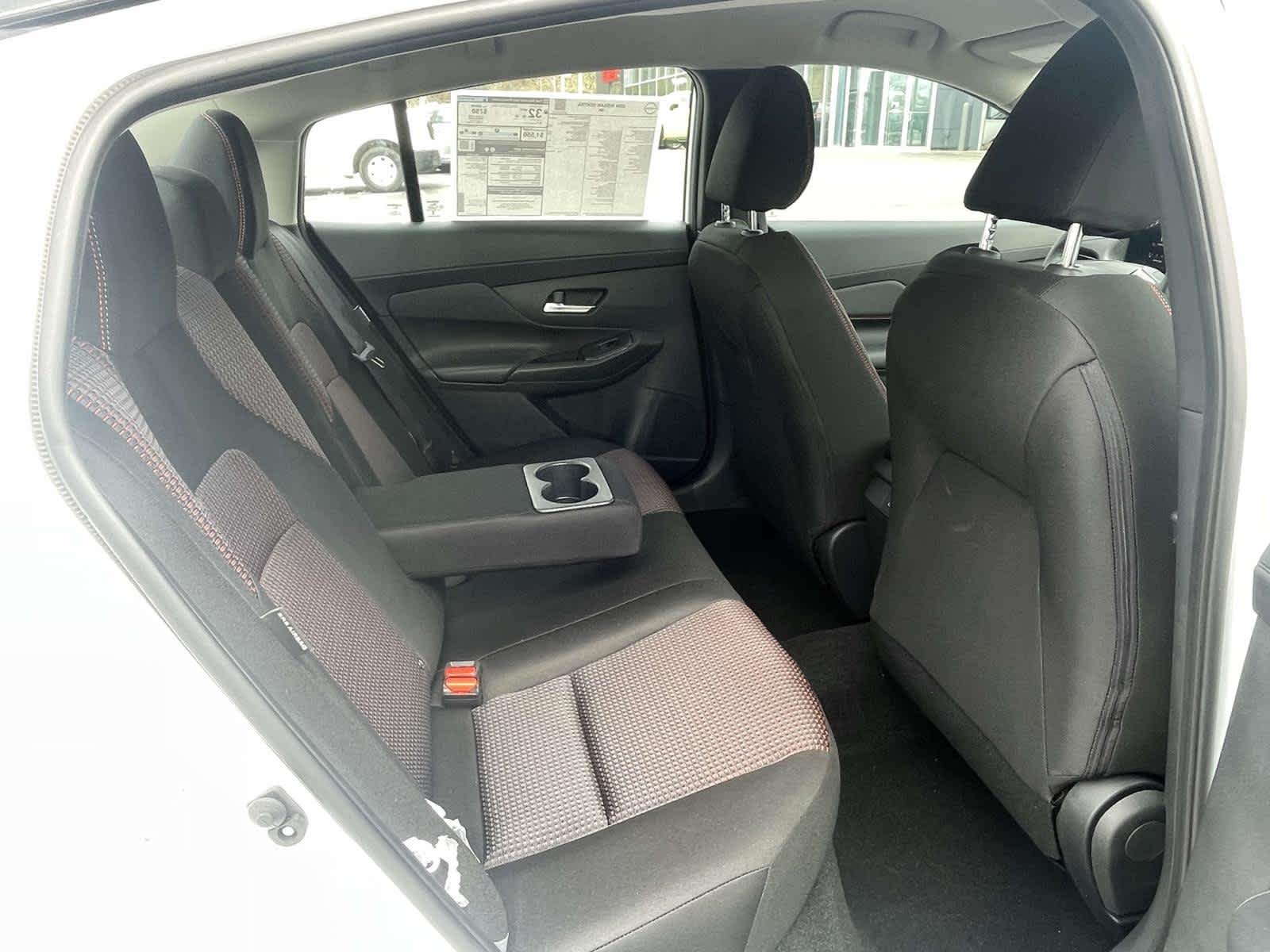 New 2026 Aspen White Tricoat/Super Black Nissan SR image 21