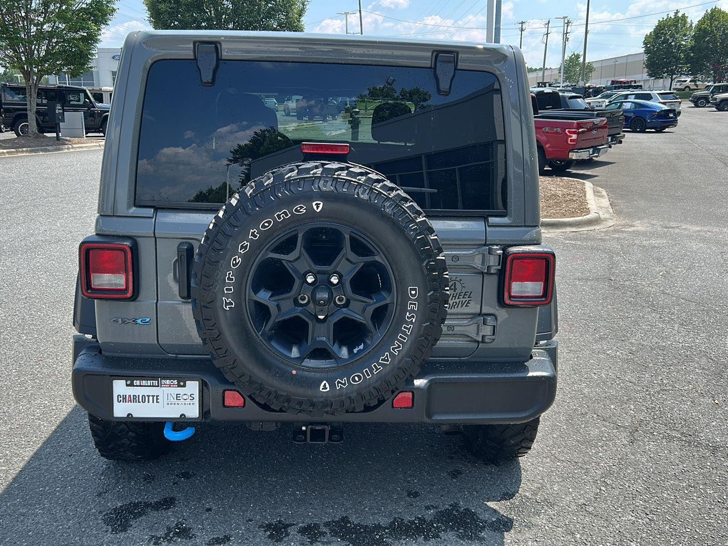 Used 2023 Sting-Gray Clearcoat Jeep Willys *One Touch Top* image 4