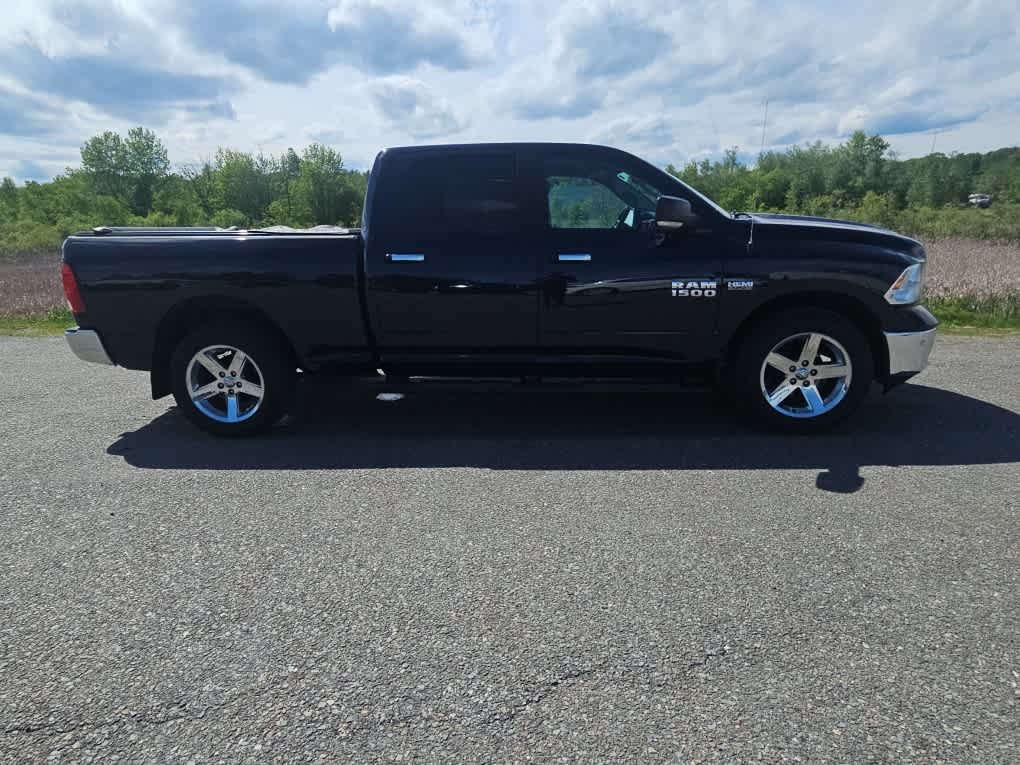 Used 2016 True Blue Pearlcoat Ram Big Horn image 8