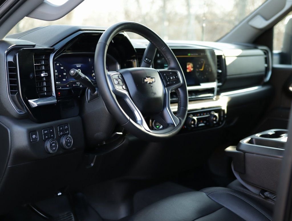 Used 2024 Black Chevrolet LTZ image 9