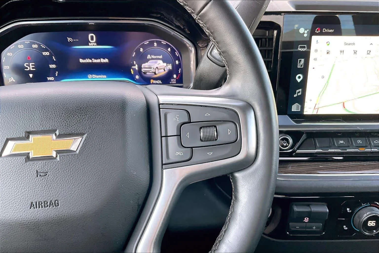 Used 2025 Summit White Chevrolet LT image 22