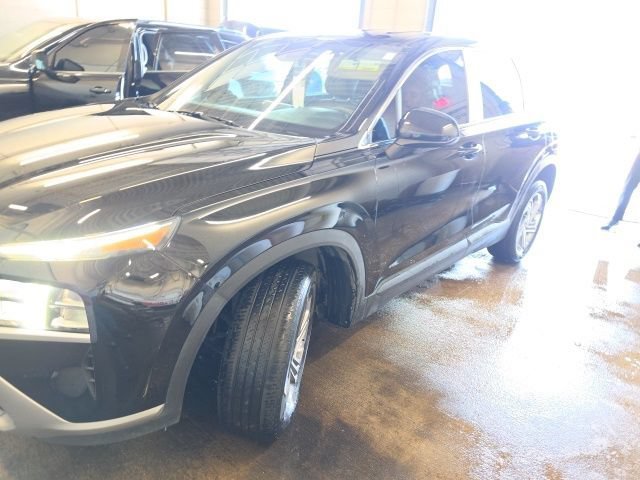 Used 2023 Twilight Black Hyundai SE image 1