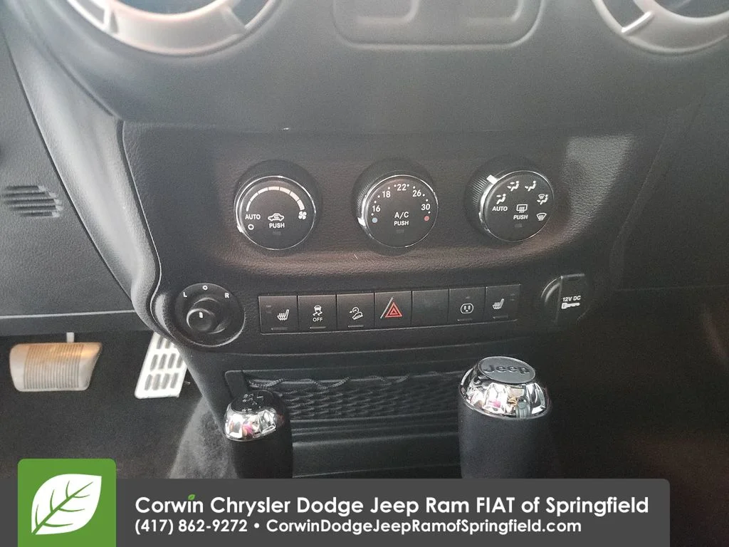 Used 2018 Red Jeep Rubicon image 25