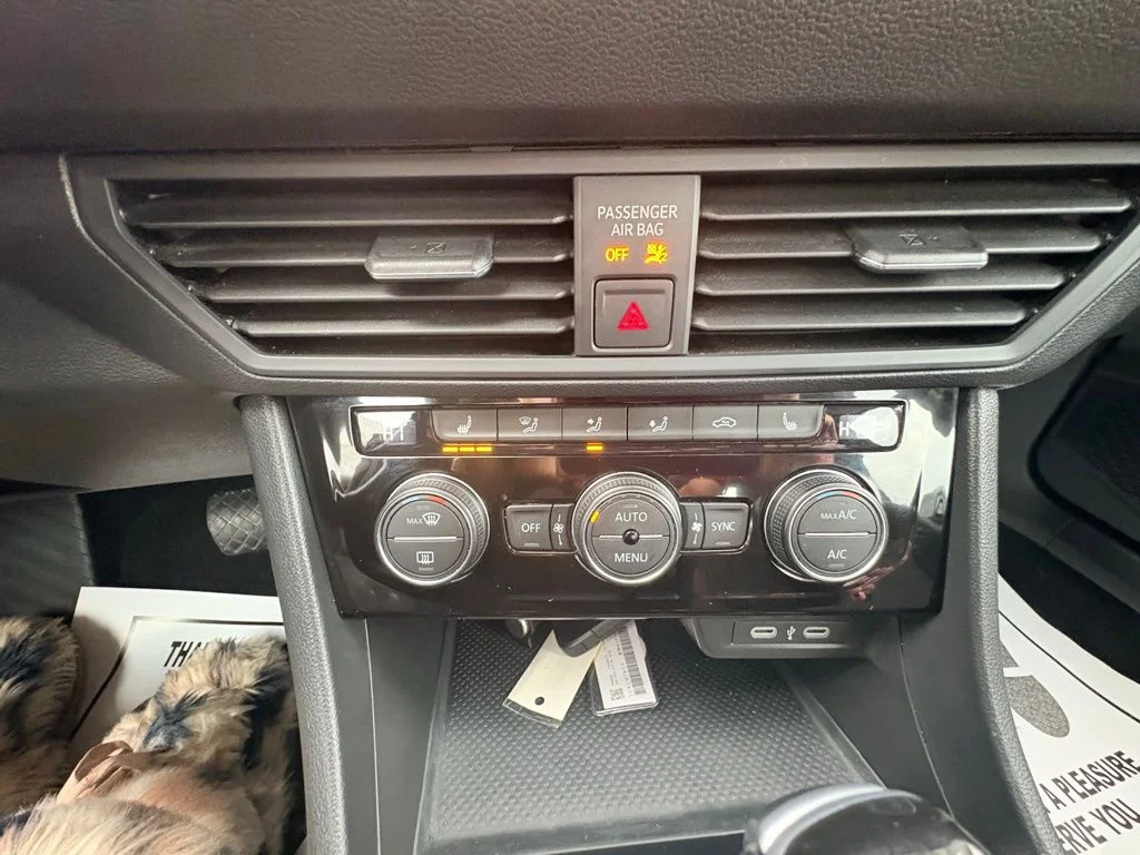 2024 Volkswagen Jetta SE - Photo 27