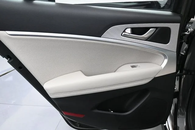 Used 2023 Gray Genesis 2.0T image 9