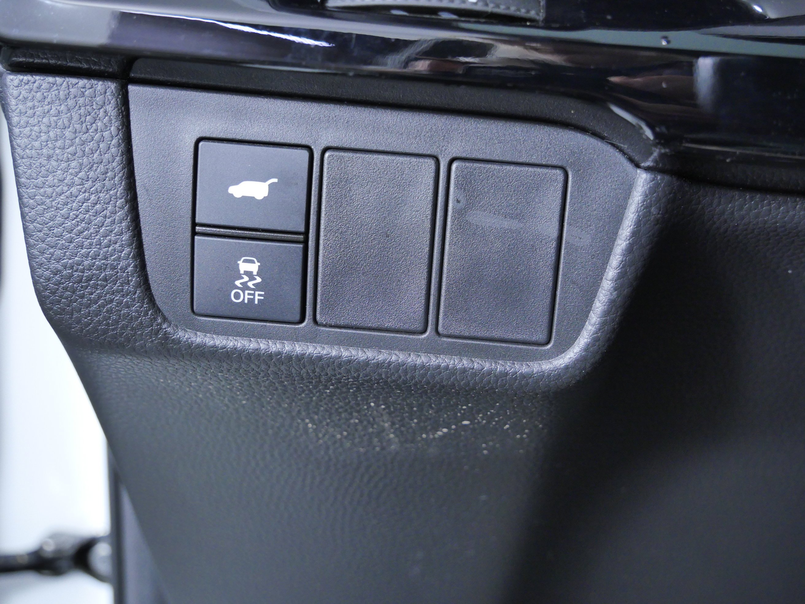 Used 2024 White Honda Sport Touring image 22