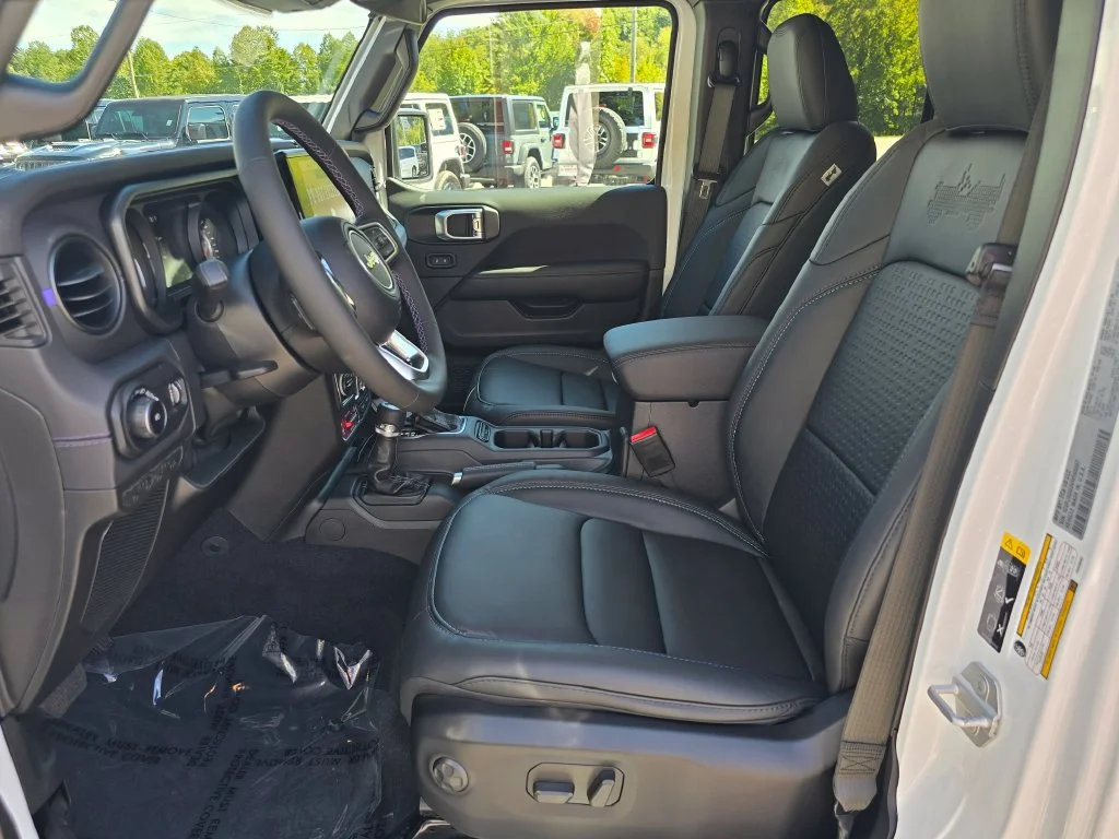 New 2027 White Jeep Rewind 4x4 image 4