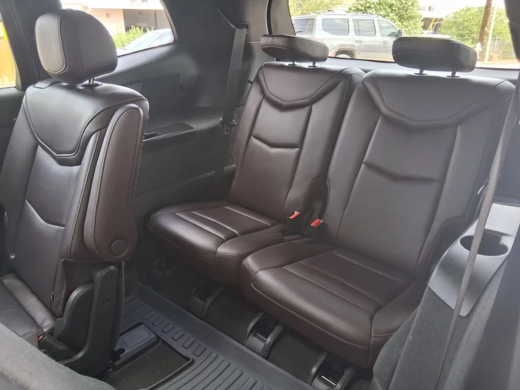 Used 2020 MANHATTAN NOIR METALLIC Cadillac FWD Premium Luxury image 24