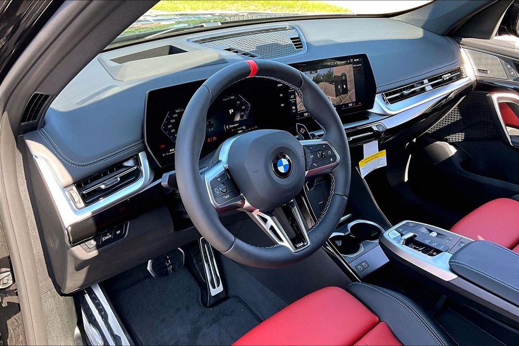 New 2027 Black BMW M35i image 5