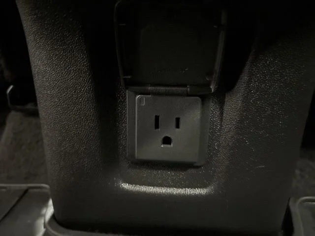 Used 2020 WHITE FROST TRICOAT GMC Denali image 40
