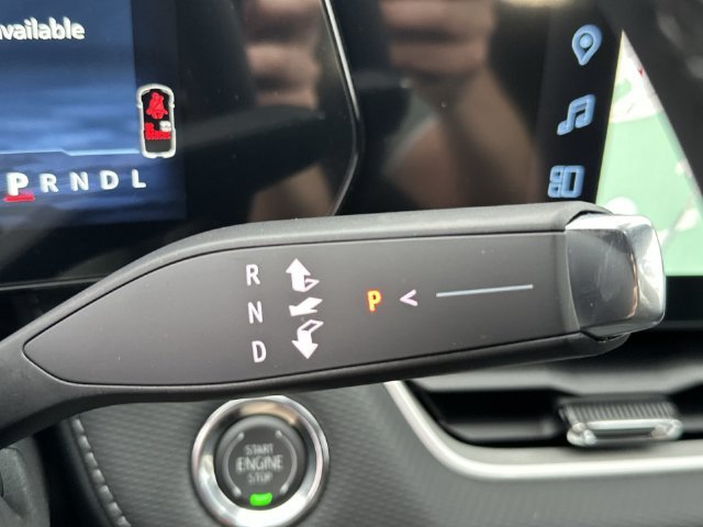 2027 Chevrolet Equinox LT - Photo 21