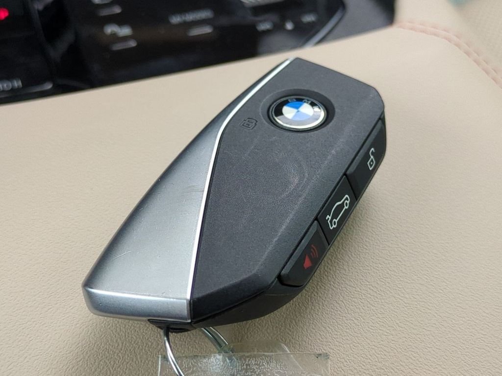 2026 BMW X3 30 - Photo 29