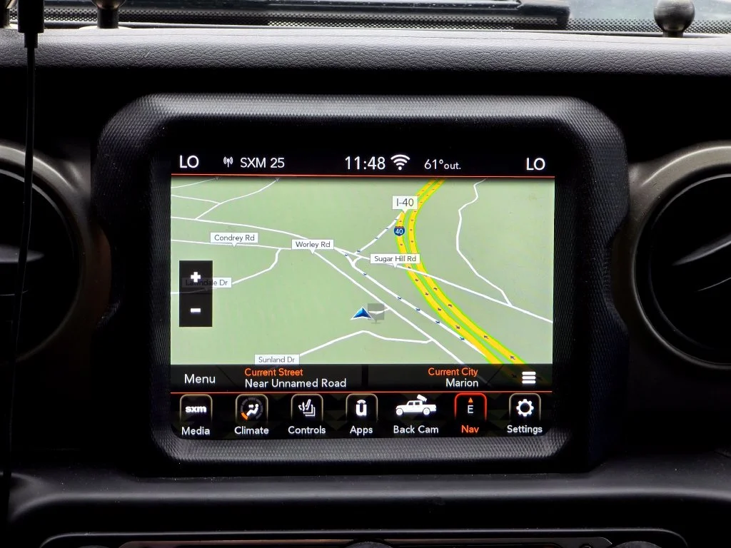 Used 2020 Black Jeep Sport image 8