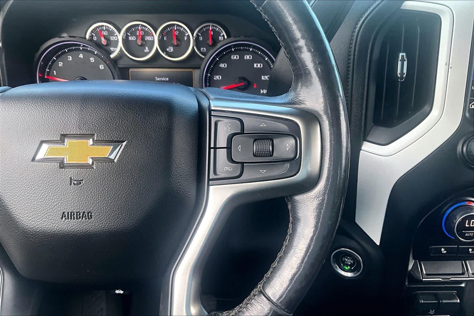 Used 2019 Summit White Chevrolet LT image 25