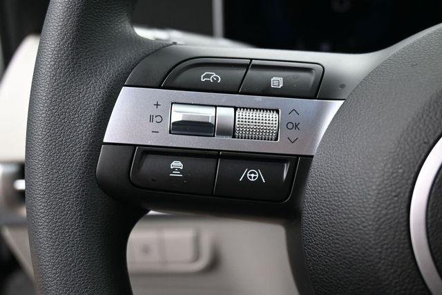 New 2026 White Hyundai SE FWD image 64