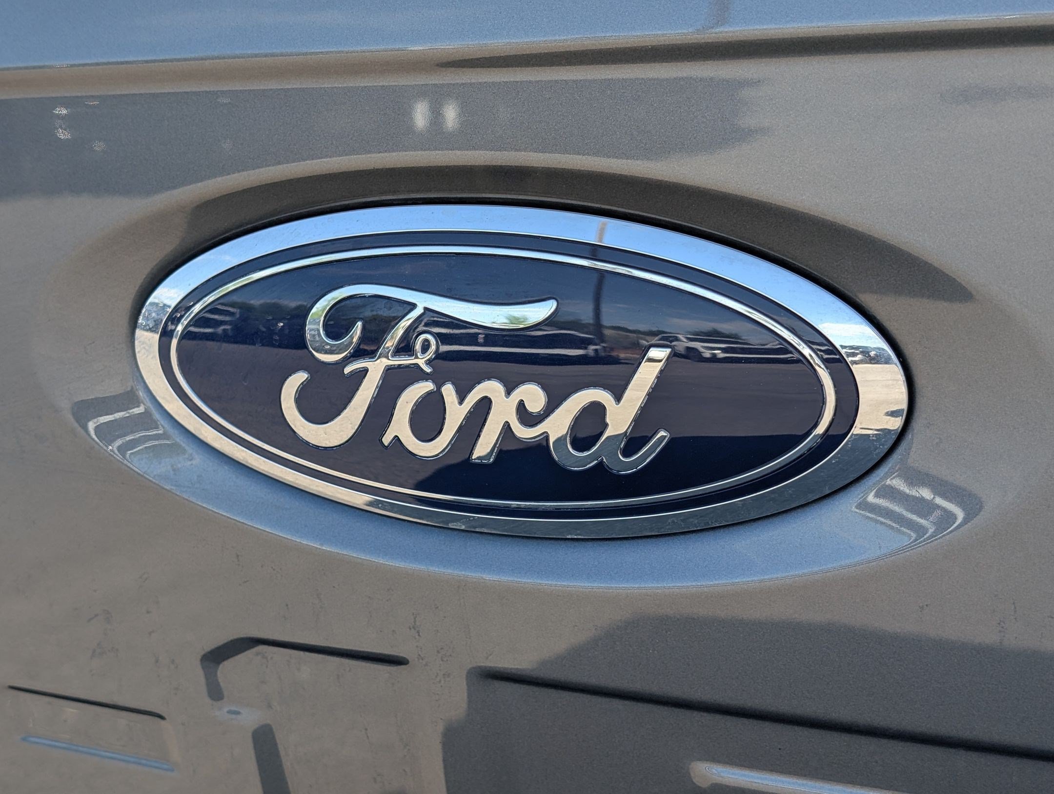 2023 Ford F-150 Lariat - Photo 13