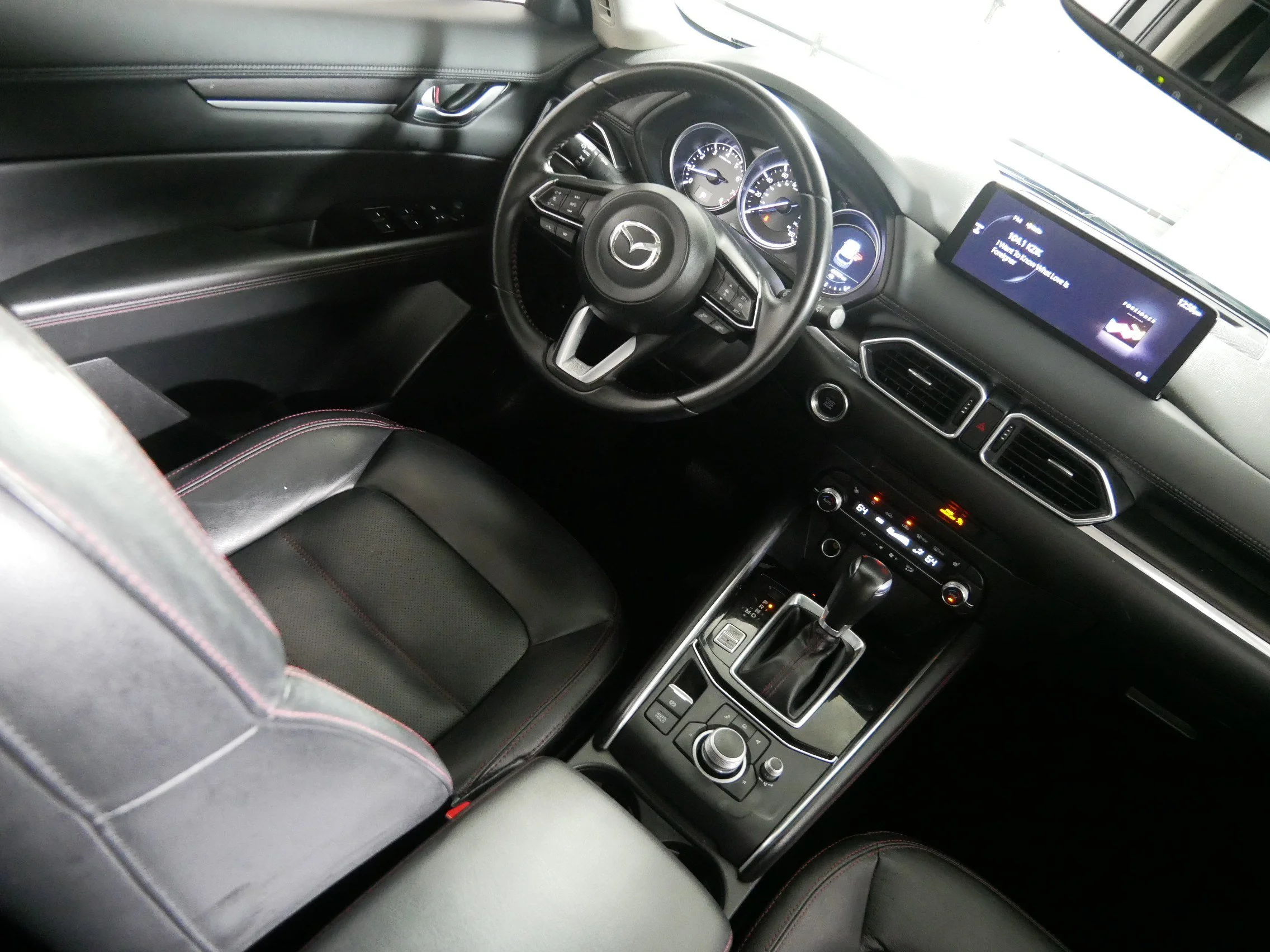 Used 2024 Polymetal Gray Metallic Mazda 2.5 S Carbon Edition image 9
