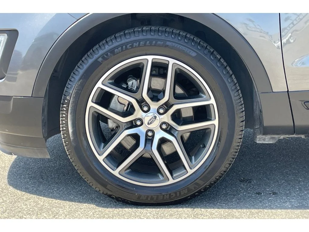 Used 2017 Magnetic Metallic Ford Sport image 46