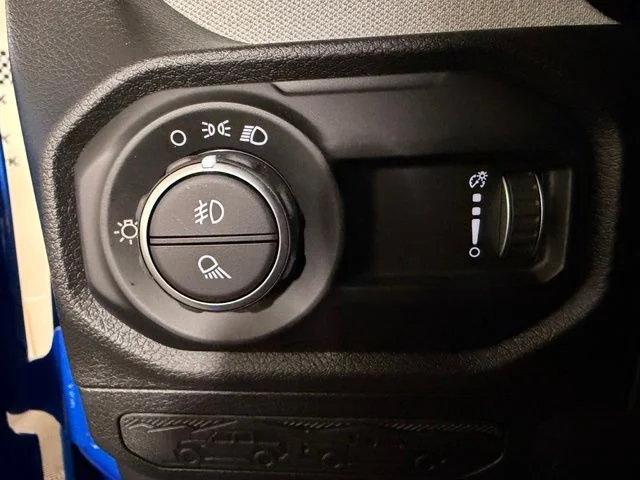 New 2026 Hydro Blue Pearl-Coat Exterior Paint Jeep Sport image 15