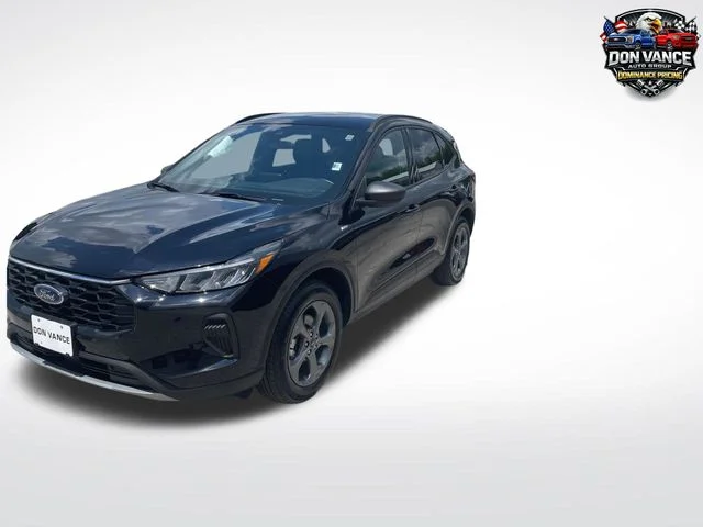 2025 Ford Escape ST-Line AWD's photo