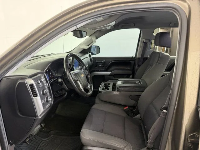 Used 2015 Brown Chevrolet LT image 9
