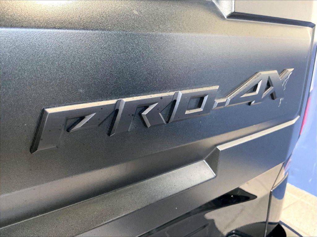Used 2025 Black Nissan PRO-4X image 28