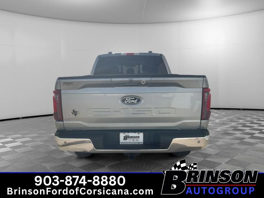New 2026 Iconic Silver Metallic Ford XLT image 4