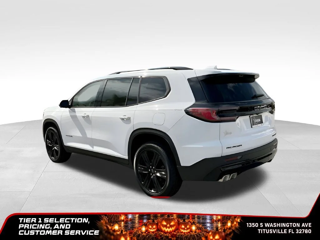 New 2026 Summit White GMC Elevation image 5