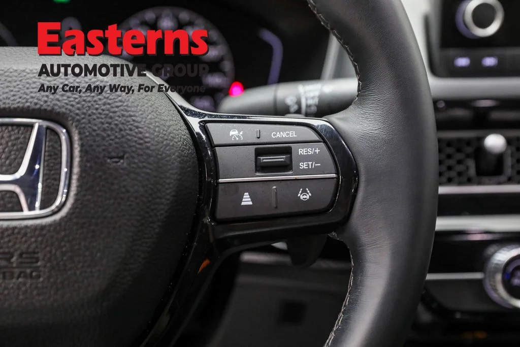 Used 2025 Silver Honda Sport image 16