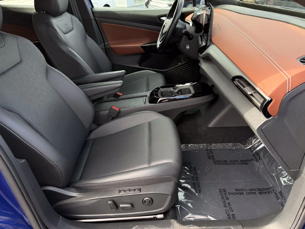 Used 2022  Volkswagen Pro S image 17