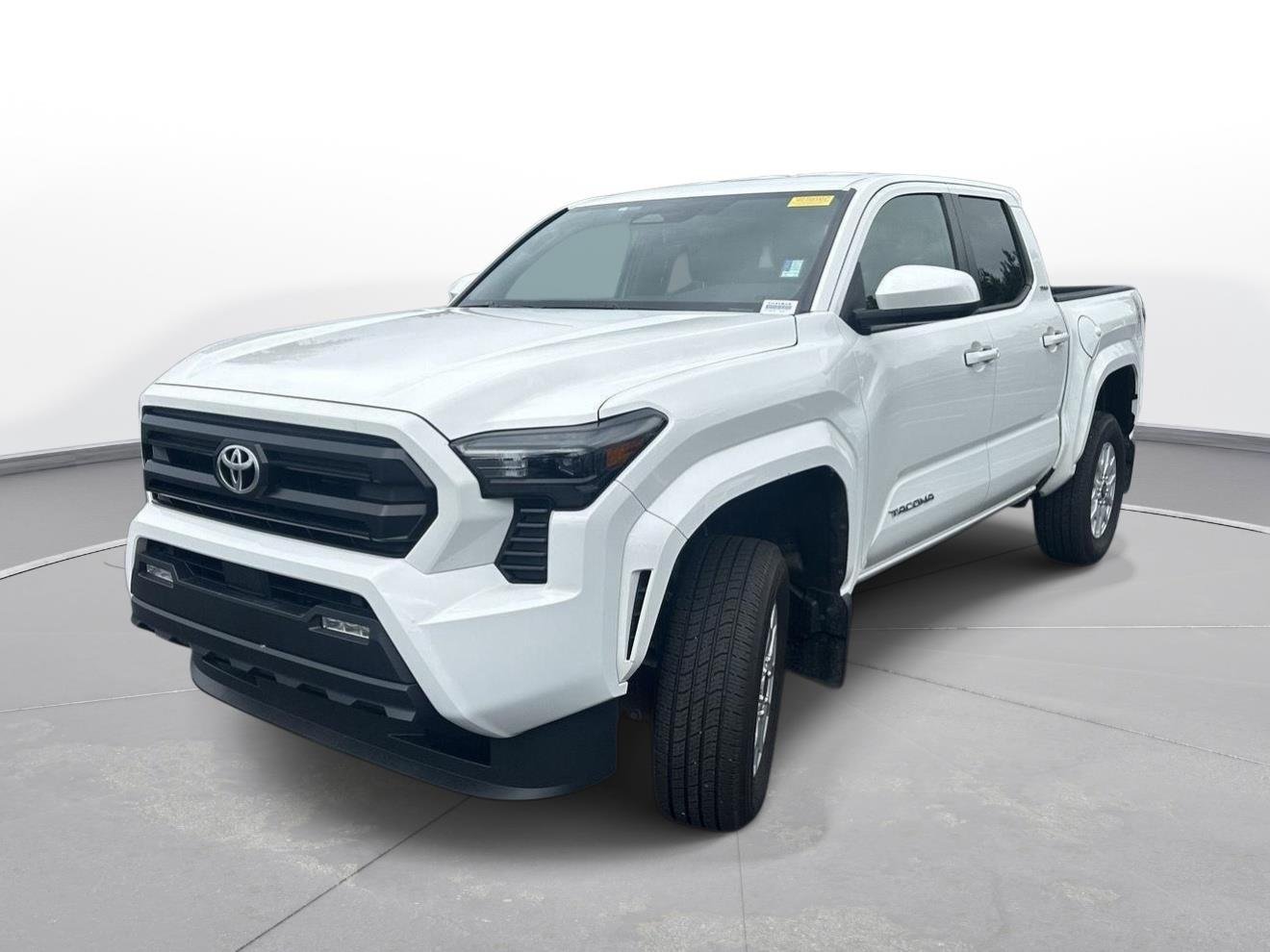 Used 2026 Ice Cap Toyota SR5 image 2