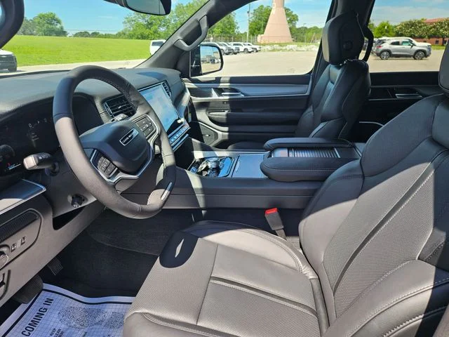 New 2026 High Gloss Black Exterior Paint Jeep Limited Altitude image 9